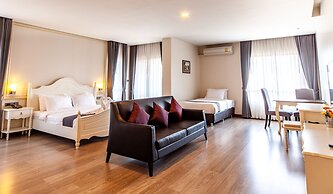 Rung Aroon Hotel By Le Siri