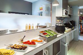 Rung Aroon Hotel By Le Siri