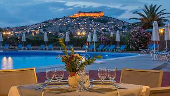 Delfinia Hotel & Bungalows