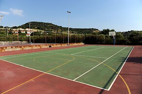 Delfinia Hotel & Bungalows