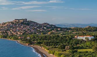 Delfinia Hotel & Bungalows