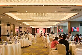 Yuwa Serviced ApartHotel