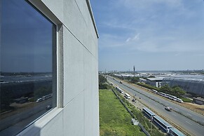 Mercure Chennai Sriperumbudur Hotel