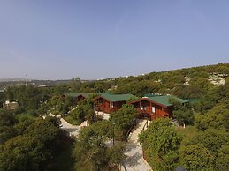 Mountain Breeze Resort