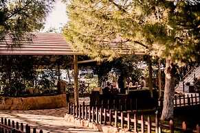 Mountain Breeze Resort