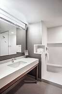 Courtyard by Marriott Lenox Berkshires