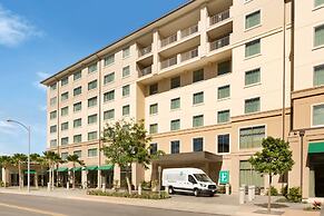 Embassy Suites By Hilton Oahu Kapolei