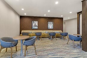 Homewood Suites By Hilton Schenectady