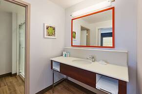 Hampton Inn & Suites Wells