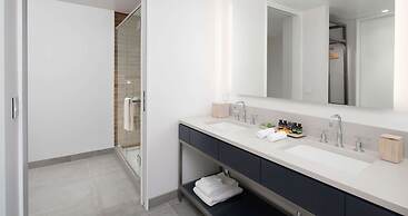 Canopy by Hilton Washington DC The Wharf