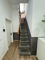Apollo Guest House
