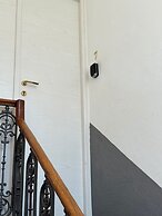 Apollo Guest House