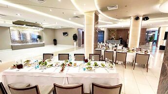 Victoria Hotel and SPA