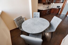 CityApartments Kyiv Poznyaki