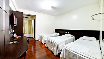 Porto Minas Hotel e Convenções