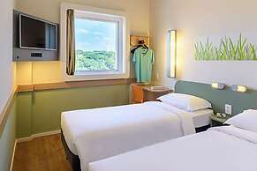 ibis budget Curitiba Aeroporto