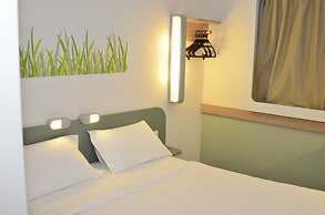 ibis budget Curitiba Aeroporto