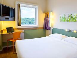 ibis budget Curitiba Aeroporto