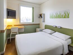 ibis budget Manaus