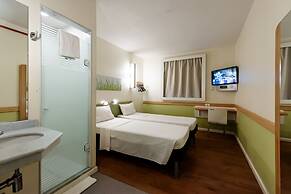 ibis budget Vitoria