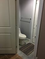 WHITEHOUSE Guesthouse