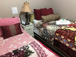 WHITEHOUSE Guesthouse