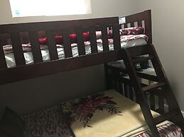 WHITEHOUSE Guesthouse