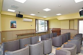 Tobi Hostel and Apartments