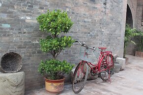 City Wall Old House.Ji Residence