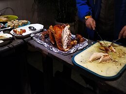 City Wall Old House.Ji Residence