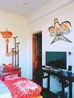 City Wall Old House.Ji Residence