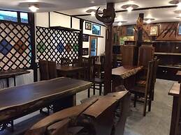 Aquarius Inn Inle Lake