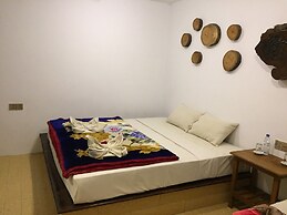 Aquarius Inn Inle Lake