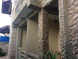 Aquarius Inn Inle Lake