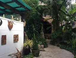 Aquarius Inn Inle Lake