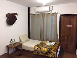 Aquarius Inn Inle Lake