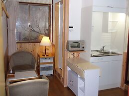 Country Inn Canadian House