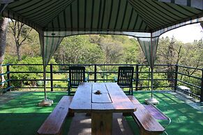 Country Inn Canadian House