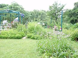 Country Inn Canadian House