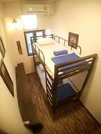 YHA Bangkok Downtown at Station S3 - Hostel