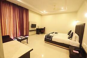 Chandra Grand
