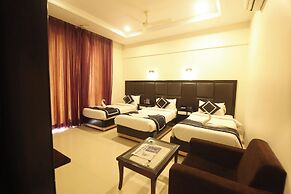 Chandra Grand