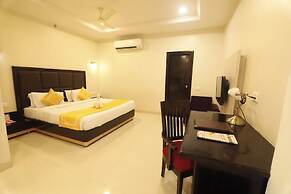 Chandra Grand