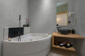 Old Town Senses Boutique Hotel