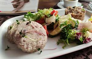 Pletnevskiy Inn Hotel