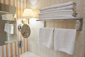 Victoria na Zamkovoy Hotel