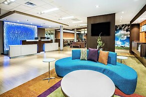 Fairfield Inn & Suites by Marriott Van Canton Area