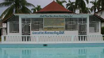 Executive Mamme Bay Hotel and Conference