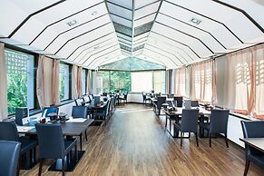 Izu Ippekiko Lakeside Terrace