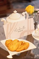 Hotel Shanghai Hongqiao - Handwritten Collection